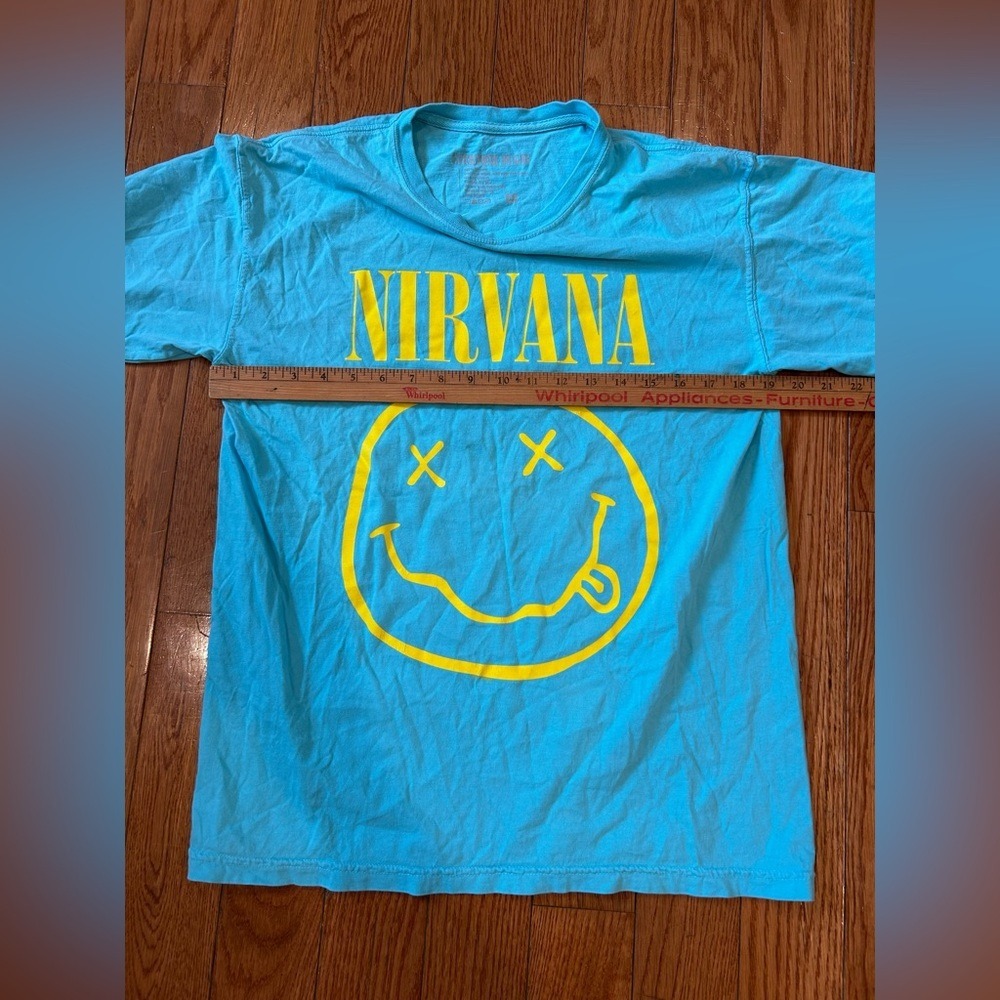 Vintage Nirvana T Shirt Size M Blue Smiley Face Come As You Are Everyone Is Gay - Picture 5 of 7